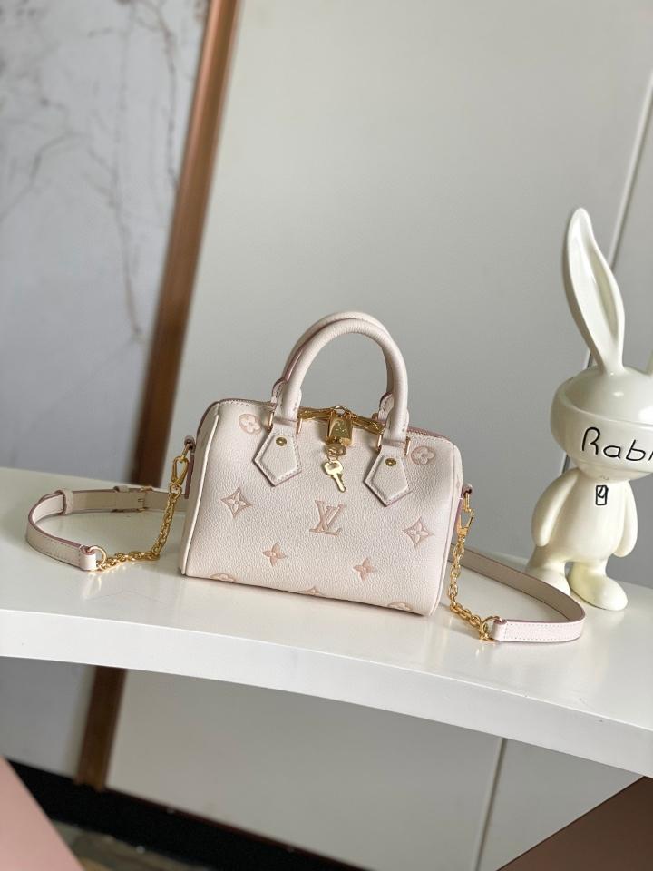 Louis Vuitton M14291
Túi Speedy Bandoulière 20 13.5 x 12 x 20.5cm Sao chép-duoc-ban-tai-Hvip Bags and Accessories