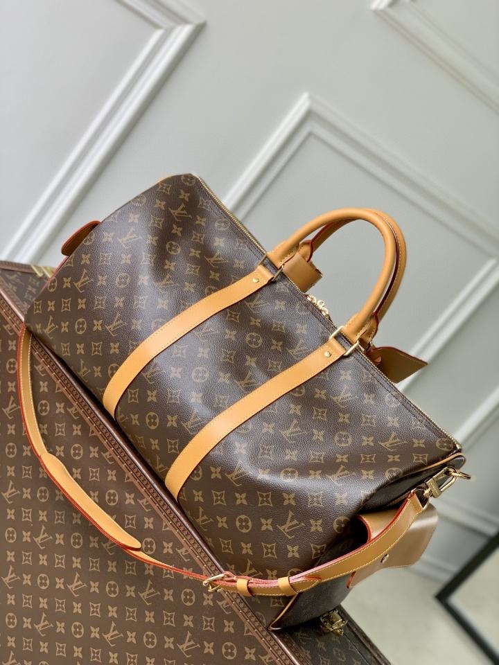 Louis Vuitton M14735
Túi Keepall Cargo 50 23 x 29 x 52cm (1)-duoc-ban-tai-Hvip Bags and Accessories