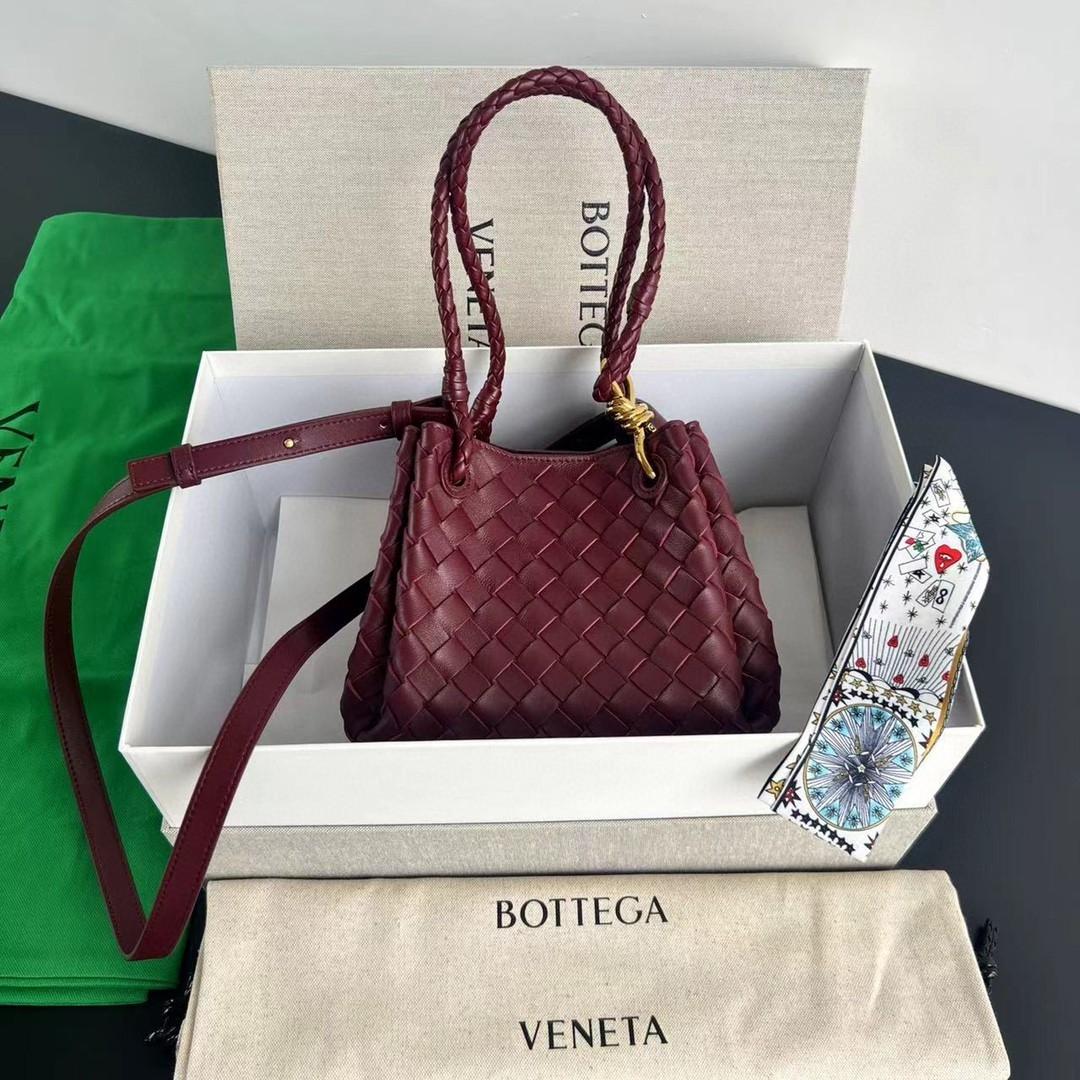 Bottega Veneta Small Parachute Intrecciato  burgundy 796569 21X17X16.5cm-duoc-ban-tai-Hvip Bags and Accessories