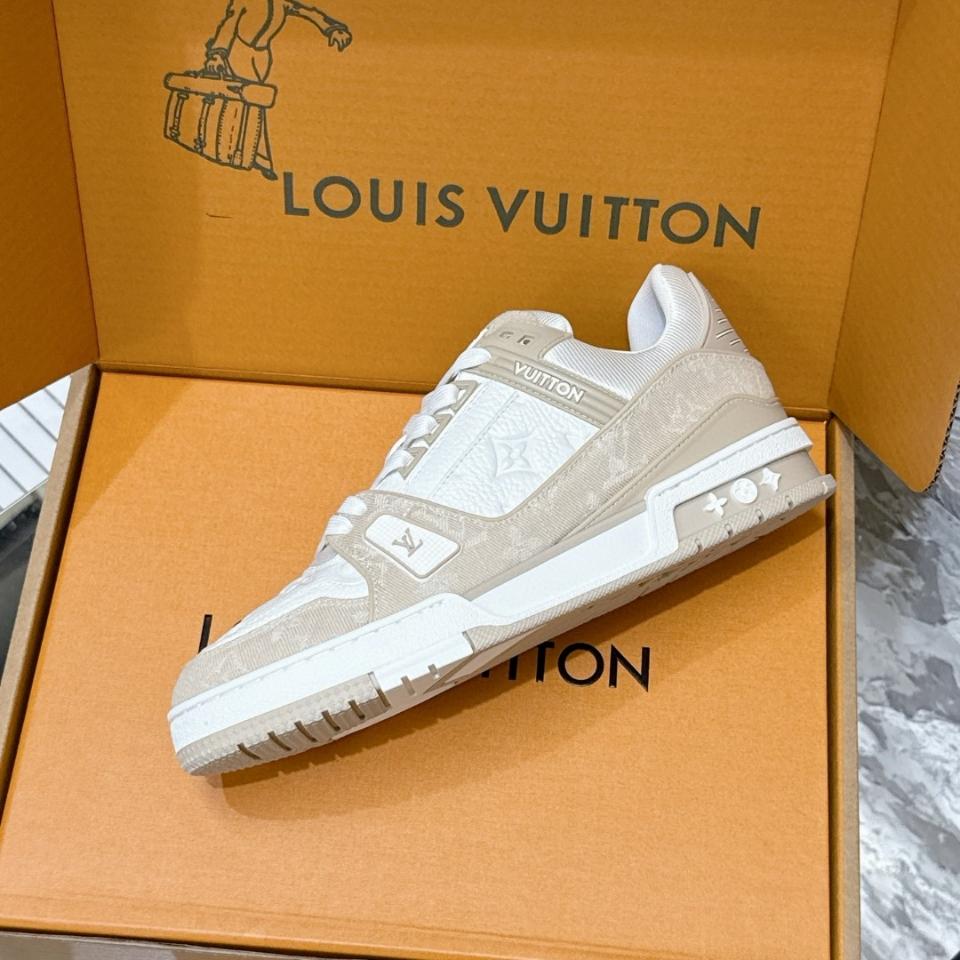 Louis Vuitton 1AIKMH
LV Trainer Sneaker beige (N1)-duoc-ban-tai-Hvip Shoes and Clothes