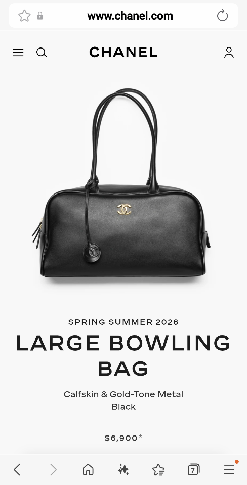 Chanel Large Bowling Bag
 
Calfskin & Gold-Tone Metal 
Black AS6211
19 x 35.5 x 12.5cm-duoc-ban-tai-Hvip Bags and Accessories