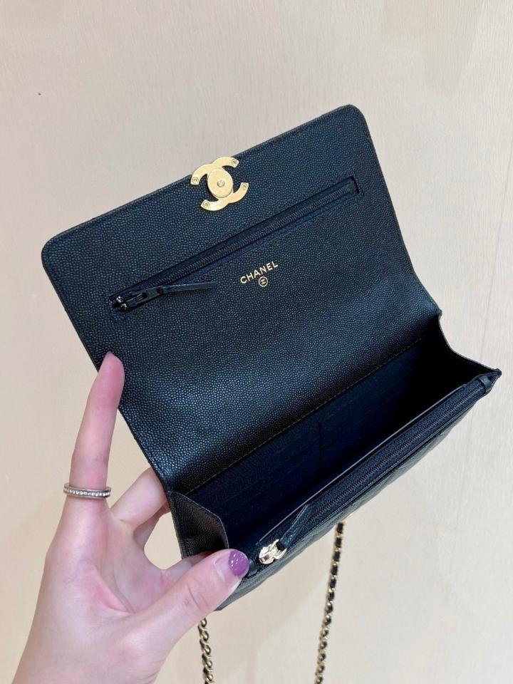 Chanel shoulder bag with top handle grained calfskin gold tone metal, black AP3019 19*12*3.5cm-duoc-ban-tai-Hvip Bags and Accessories