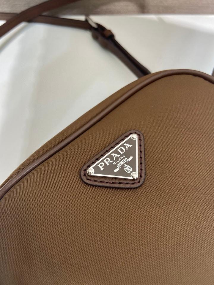 Prada Re-Nylon small bag 1BC248 brown  14cmx11cm-duoc-ban-tai-Hvip Bags and Accessories