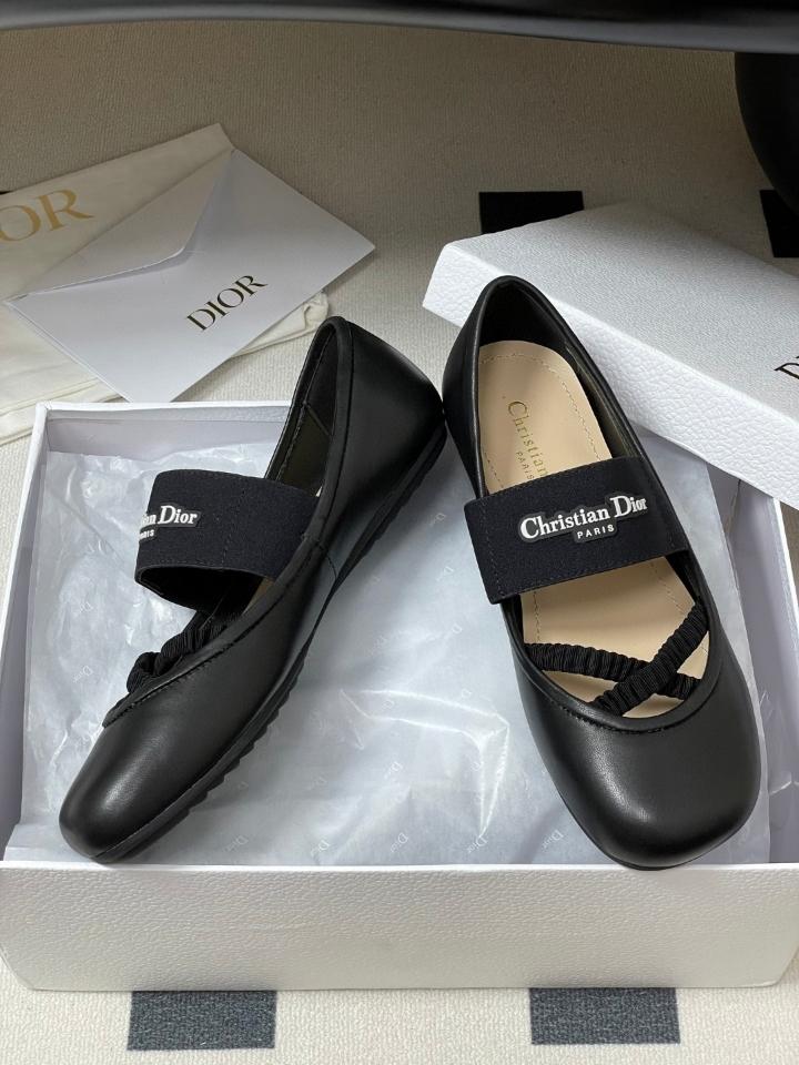 Dior Shade Ballet Flat
Black Lambskin and Elastic Straps
 KDF012LAB_S900 (2)-duoc-ban-tai-Hvip Shoes and Clothes