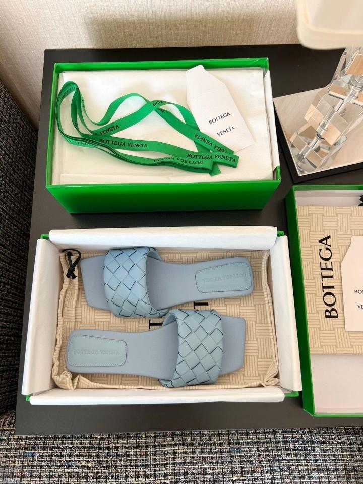 Bottega Veneta Parco Flat Mule blue-duoc-ban-tai-Hvip Shoes and Clothes