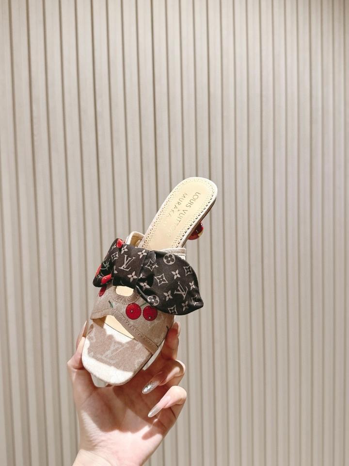 Louis Vuitton LV x TM  Cherie Mules beige 🍒55mm (1) -duoc-ban-tai-Hvip Shoes and Clothes