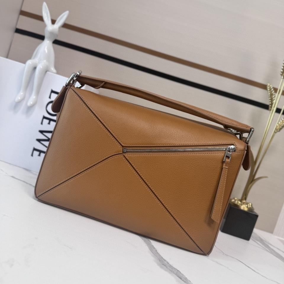 Loewe Large Puzzle bag in supple grained calfskin B510PNLX03 Light Canyon Brown-duoc-ban-tai-Hvip Bags and Accessories