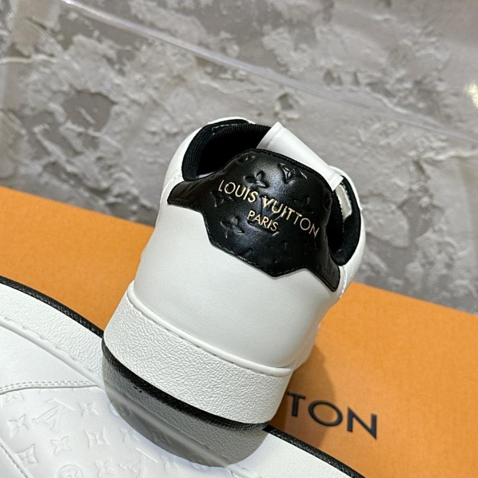 Louis Vuitton 1ADGNT
Rivoli Sneaker (n1)-duoc-ban-tai-Hvip Shoes and Clothes