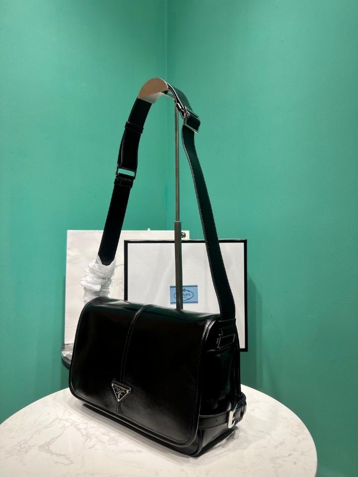 Prada Leather shoulder bag black 2VD073 30x20x11cm-duoc-ban-tai-Hvip Bags and Accessories