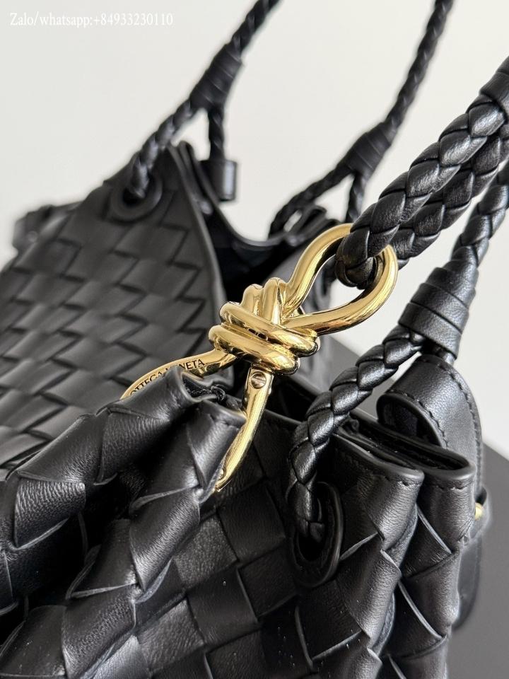 Bottega Veneta medium Parachute black 835921 29.5x17.5x18.5 cm -duoc-ban-tai-Hvip Bags and Accessories