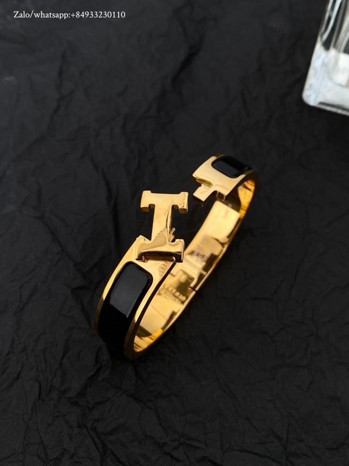 HERMÈS Clic H bracelet H700001F Noir GHW -duoc-ban-tai-Hvip Bags and Accessories