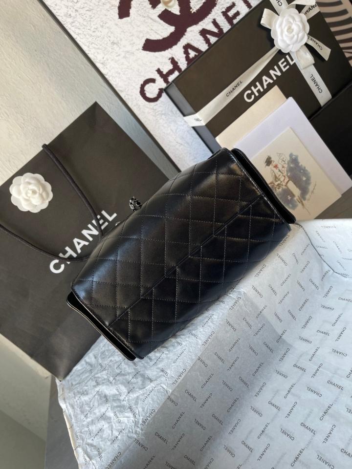 CHANEL 25 Small Handbag shiny Calfskin & gold/black-tone tone Metal,black AS5293 30-26-14cm-duoc-ban-tai-Hvip Bags and Accessories