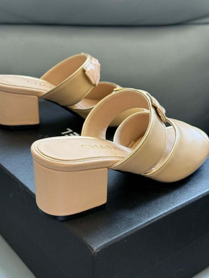 Chanel mules sandals in beige leather(1)-duoc-ban-tai-Hvip Shoes and Clothes