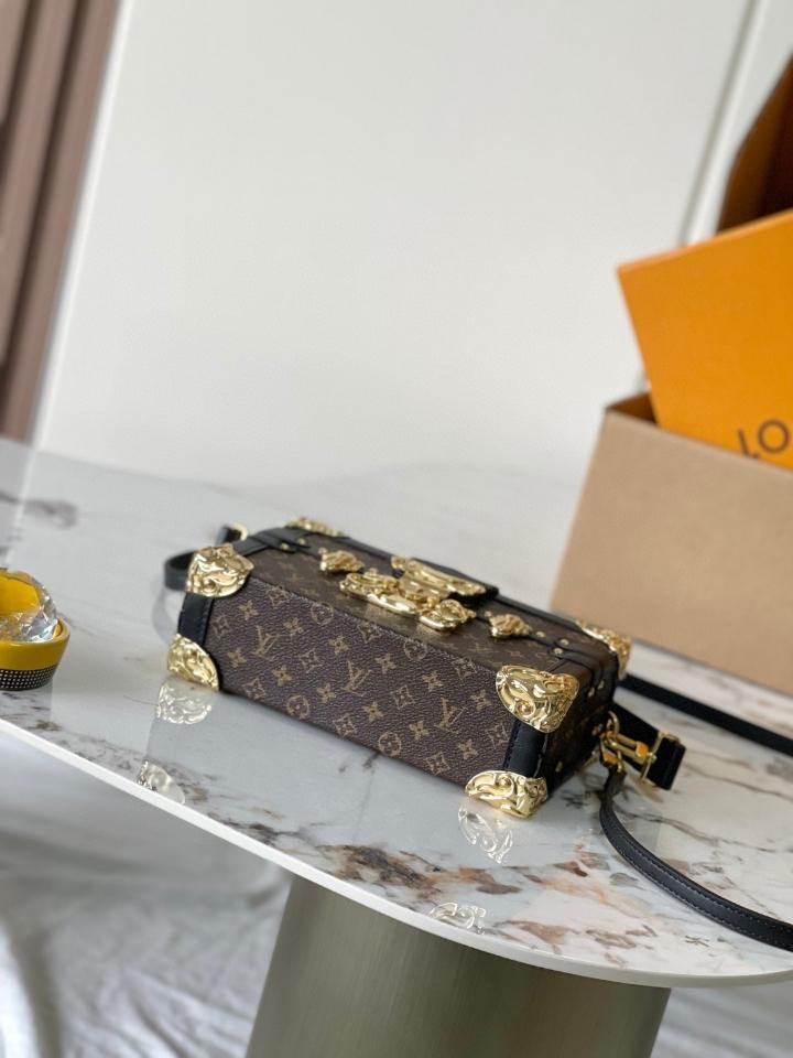 Louis Vuitton M13738
Petite Malle 20*12.5*6CM L1-duoc-ban-tai-Hvip Bags and Accessories