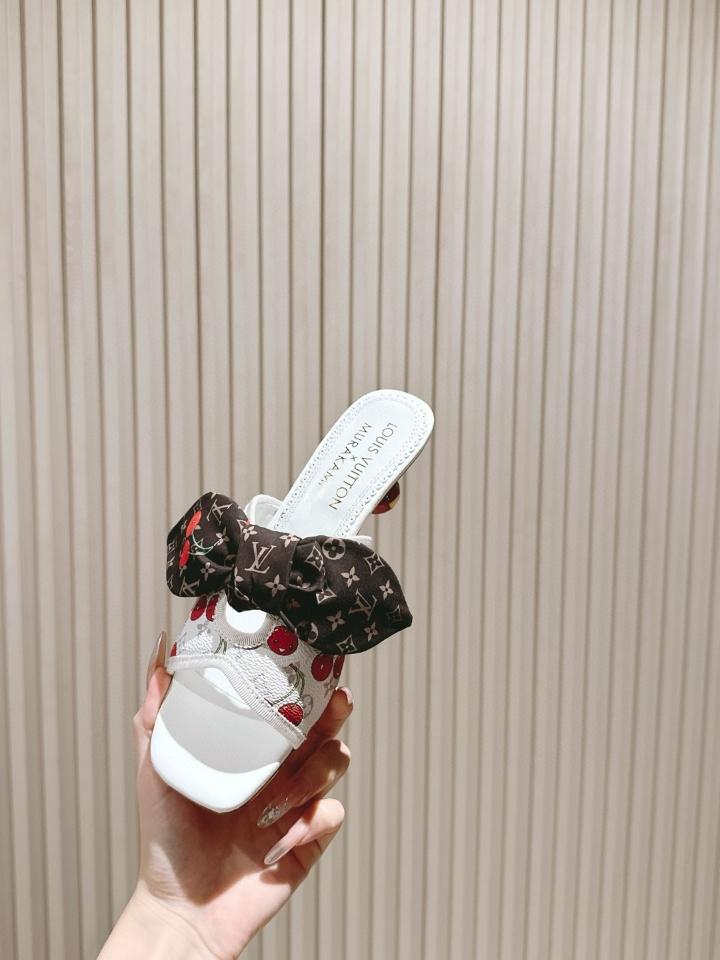 Louis Vuitton LV x TM Cherie Mules leather white🍒 55mm (1)  -duoc-ban-tai-Hvip Shoes and Clothes