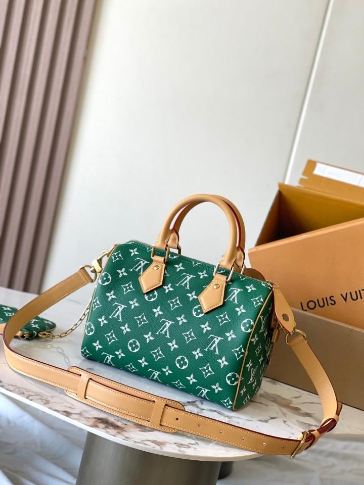 Louis Vuitton M24423
Runway
Speedy P9 Bandoulière 25 25*15*15CM L1-duoc-ban-tai-Hvip Bags and Accessories