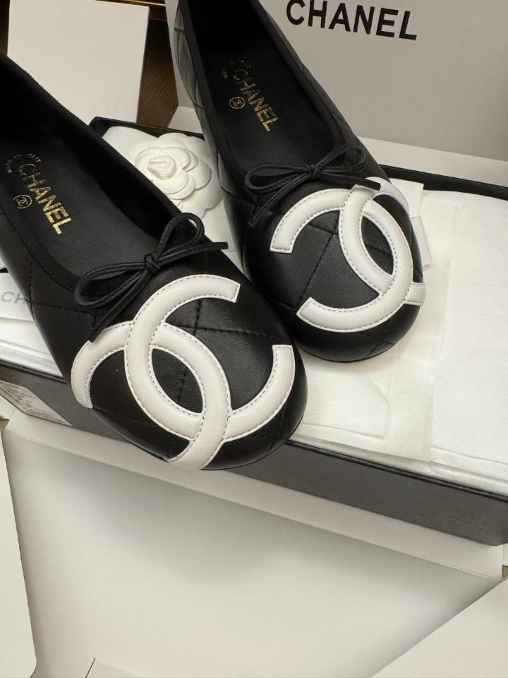 Chanel Ballet flats Lambskin Black and white G47163 -duoc-ban-tai-Hvip Shoes and Clothes