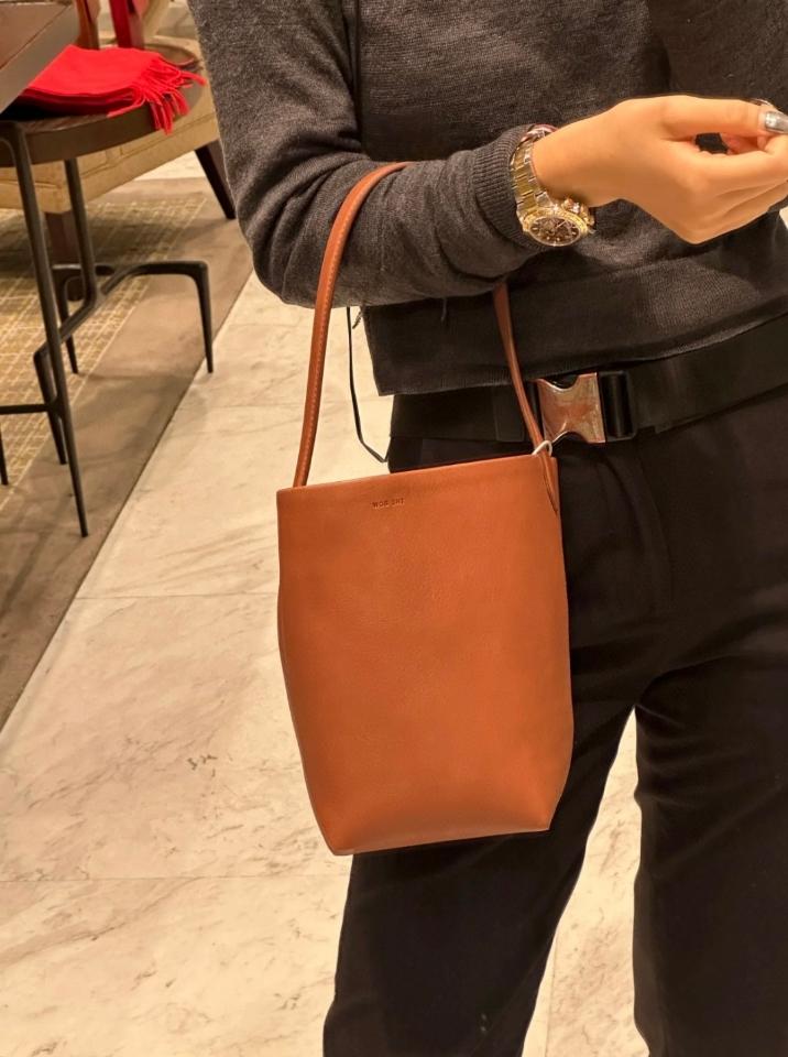 Small smooth calfskin leather tote bag brown 24X22X11cm -duoc-ban-tai-Hvip Bags and Accessories