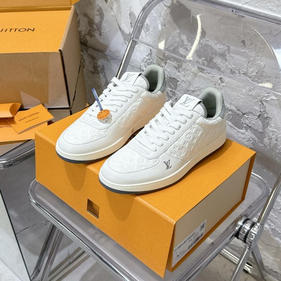 Louis Vuitton 1ADGPP
Rivoli Sneaker(n1) Sao chép-duoc-ban-tai-Hvip Shoes and Clothes
