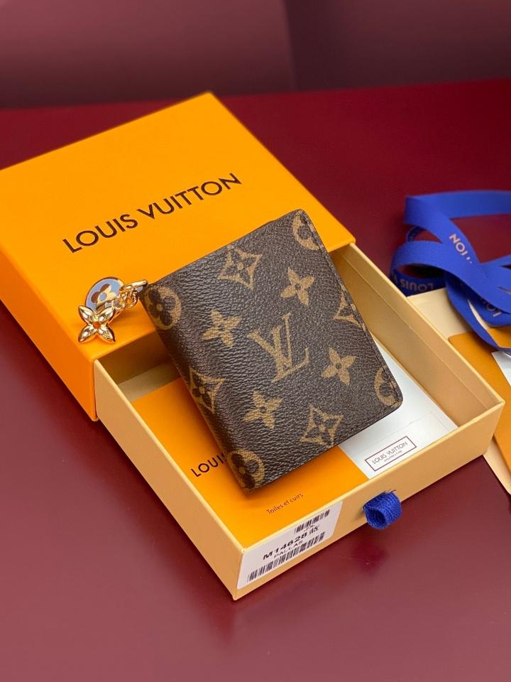 Louis Vuitton M14613
Ví LV Charms 9x10x2.5cm-duoc-ban-tai-Hvip Bags and Accessories
