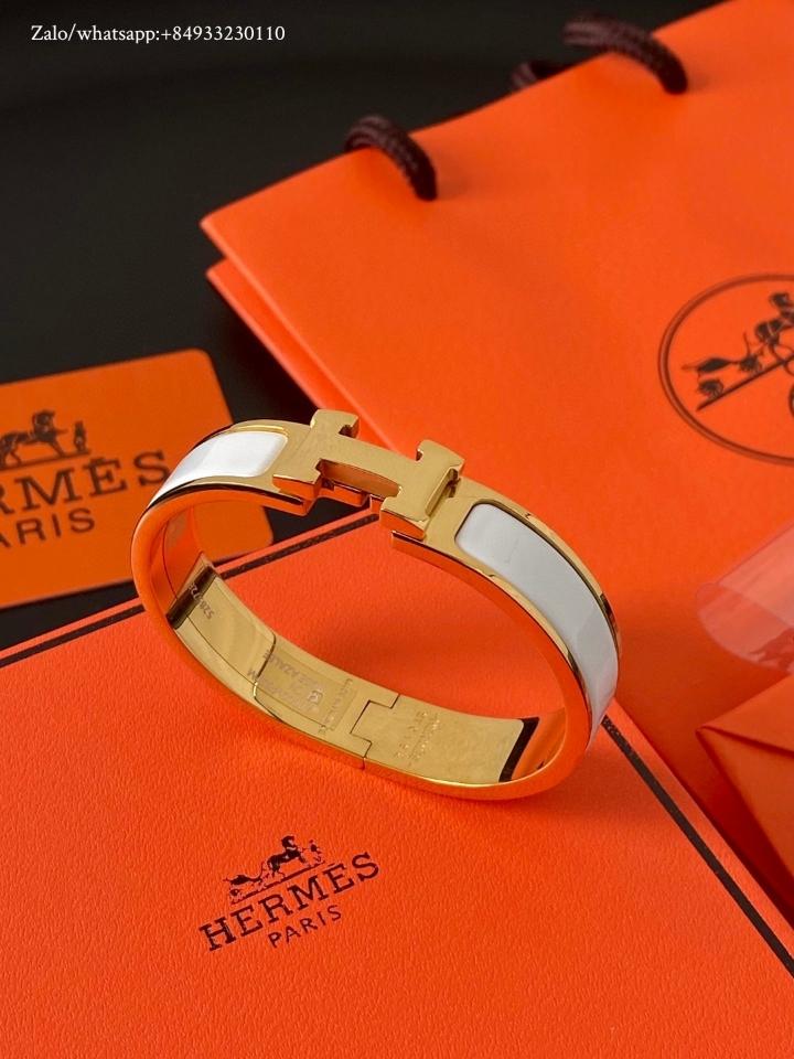 HERMÈS Clic H bracelet H700001F blanc GHW -duoc-ban-tai-Hvip Bags and Accessories