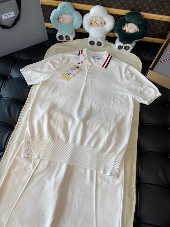 Thom Browne STRETCH VISCOSE TENNIS POLO white-duoc-ban-tai-Hvip Shoes and Clothes