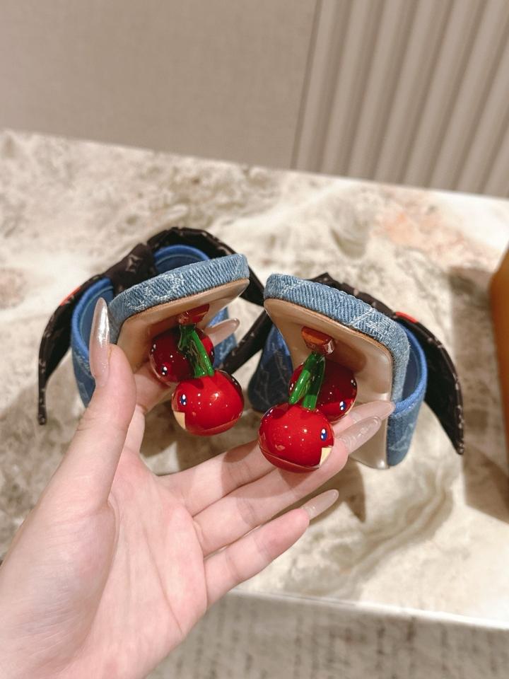 Louis Vuitton LV x TM Cherie Mules blue 55mm (1) -duoc-ban-tai-Hvip Shoes and Clothes