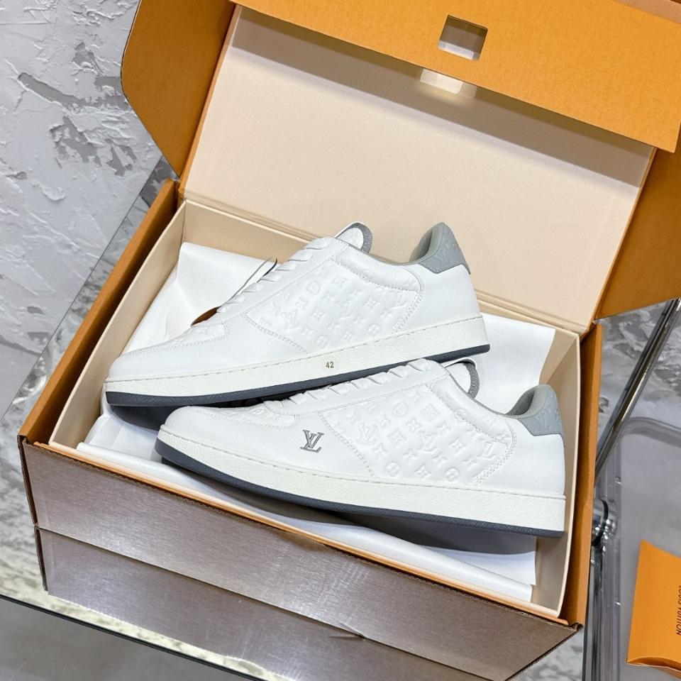 Louis Vuitton 1ADGPP
Rivoli Sneaker(n1) Sao chép-duoc-ban-tai-Hvip Shoes and Clothes