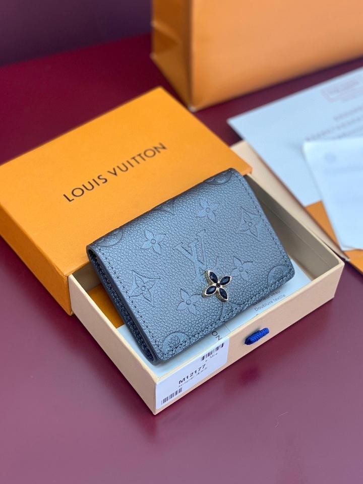 Louis Vuitton M12177
Business Card Holder-duoc-ban-tai-Hvip Bags and Accessories