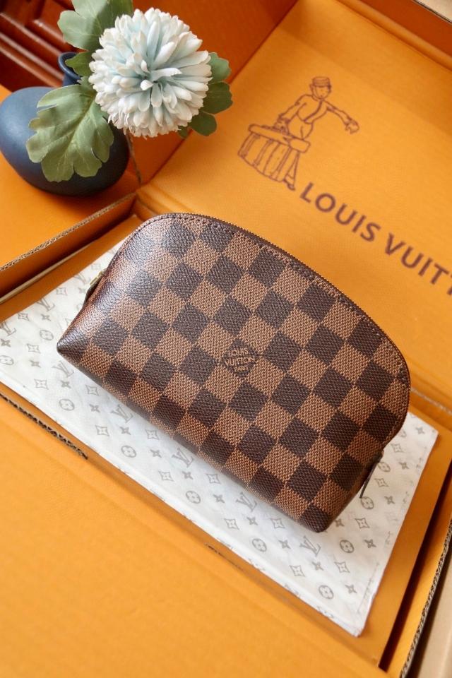 Louis Vuitton N47516
Cosmetic Pouch PM-duoc-ban-tai-Hvip Bags and Accessories