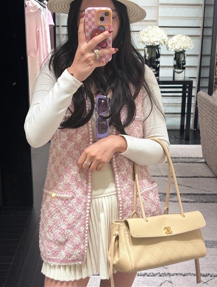Chanel Small Shopping Bag   Grained Calfskin & Gold-Tone Metal ivory 15*30.5*11.5cm AS6288-duoc-ban-tai-Hvip Bags and Accessories