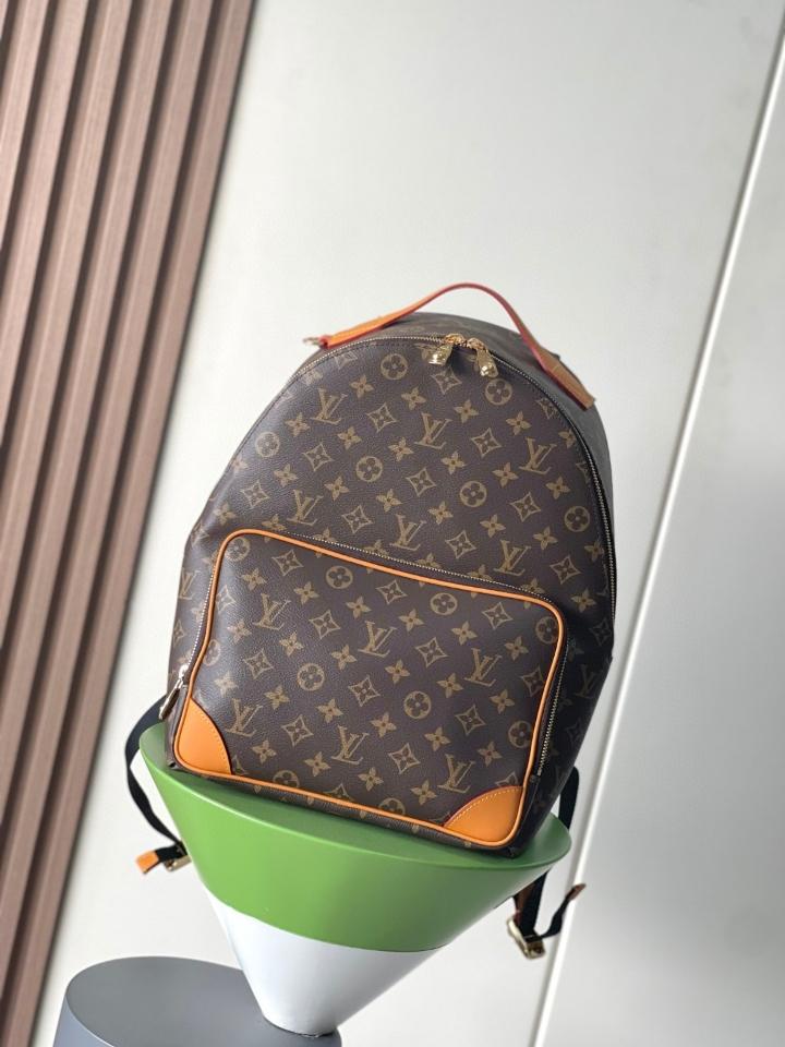 Louis Vuitton M25979
Discovery Cargo Backpack 39 x 19 x 30 cm-duoc-ban-tai-Hvip Bags and Accessories