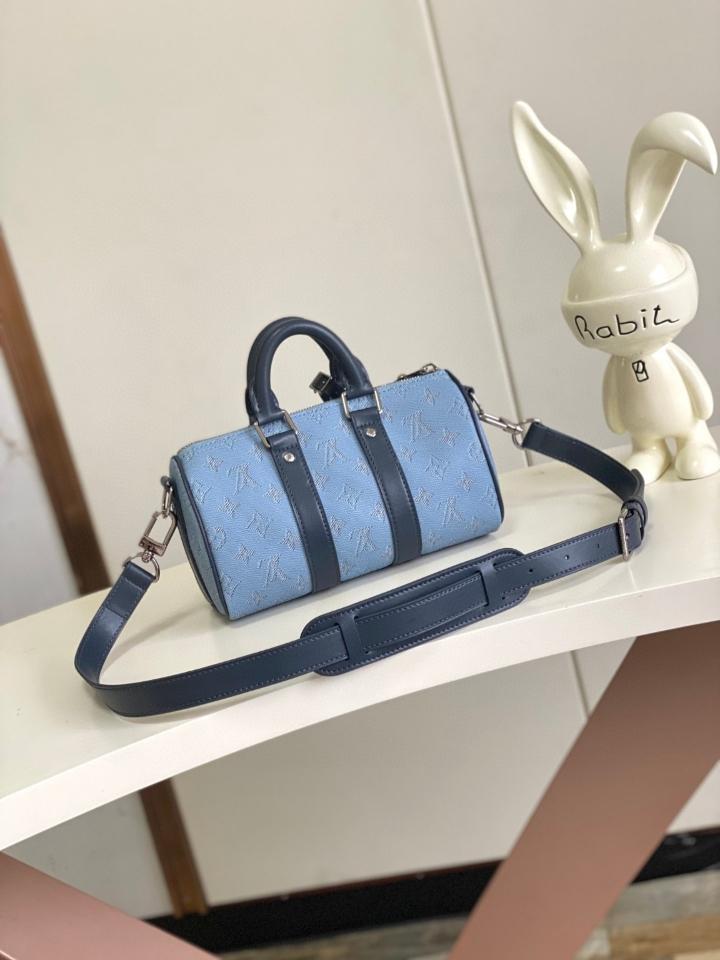 Louis Vuitton M14681
Túi Keepall Bandoulière 25 15 x 11 x 25cm-duoc-ban-tai-Hvip Bags and Accessories