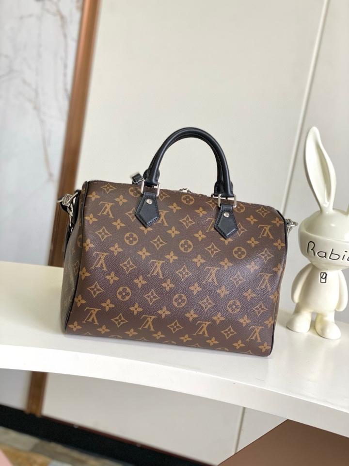 Louis Vuitton M12243
Túi Speedy Soft 30 Dark 30x21x17CM -duoc-ban-tai-Hvip Bags and Accessories
