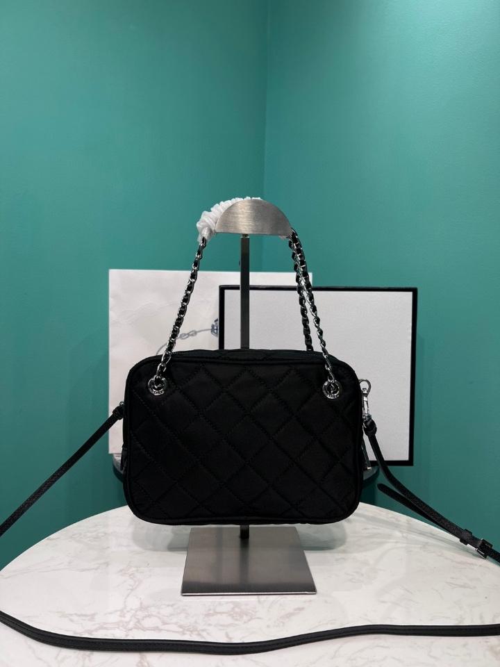 Prada canvas black bag 1BD642 22x16x6.5cm-duoc-ban-tai-Hvip Bags and Accessories