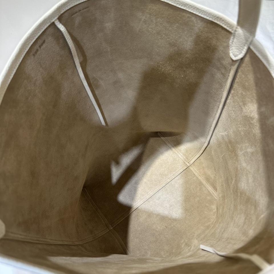 The Row Large N/S Park Tote in Leather ivory  44X38X21cm -25cm-duoc-ban-tai-Hvip Bags and Accessories