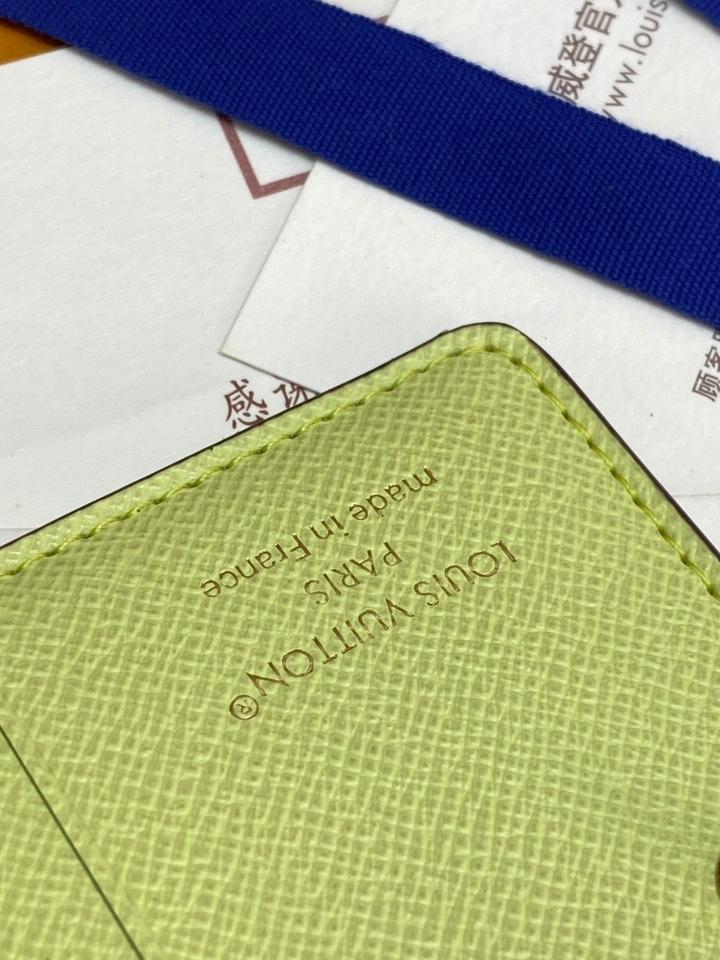 Louis Vuitton M14628
Ví LV Charms 9x10x2.5cm-duoc-ban-tai-Hvip Bags and Accessories