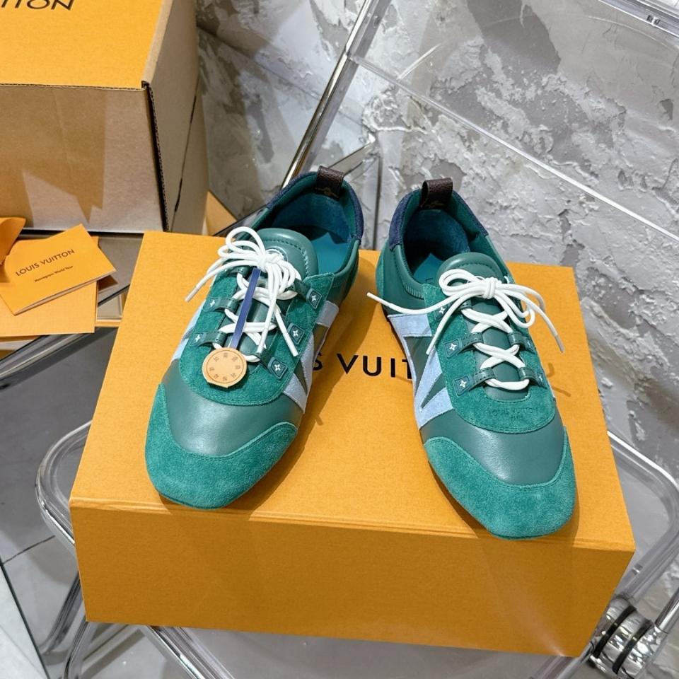 Louis Vuitton 1AHNDY
Giày LV Sneakerina (N1)-duoc-ban-tai-Hvip Shoes and Clothes