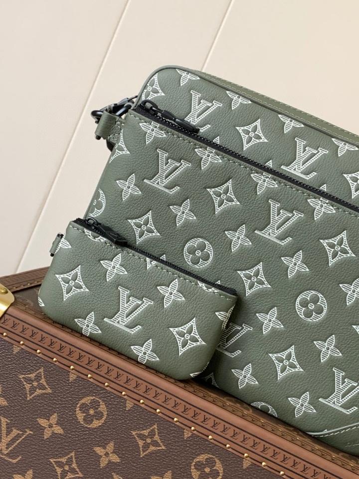 Louis Vuitton M12490
Trio Messenger 25.0×18.5×7.0cm-duoc-ban-tai-Hvip Bags and Accessories