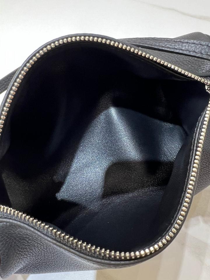 The Row 90's Bag in grained calfskin Leatherblack 19.5x10x 8cm  -duoc-ban-tai-Hvip Bags and Accessories