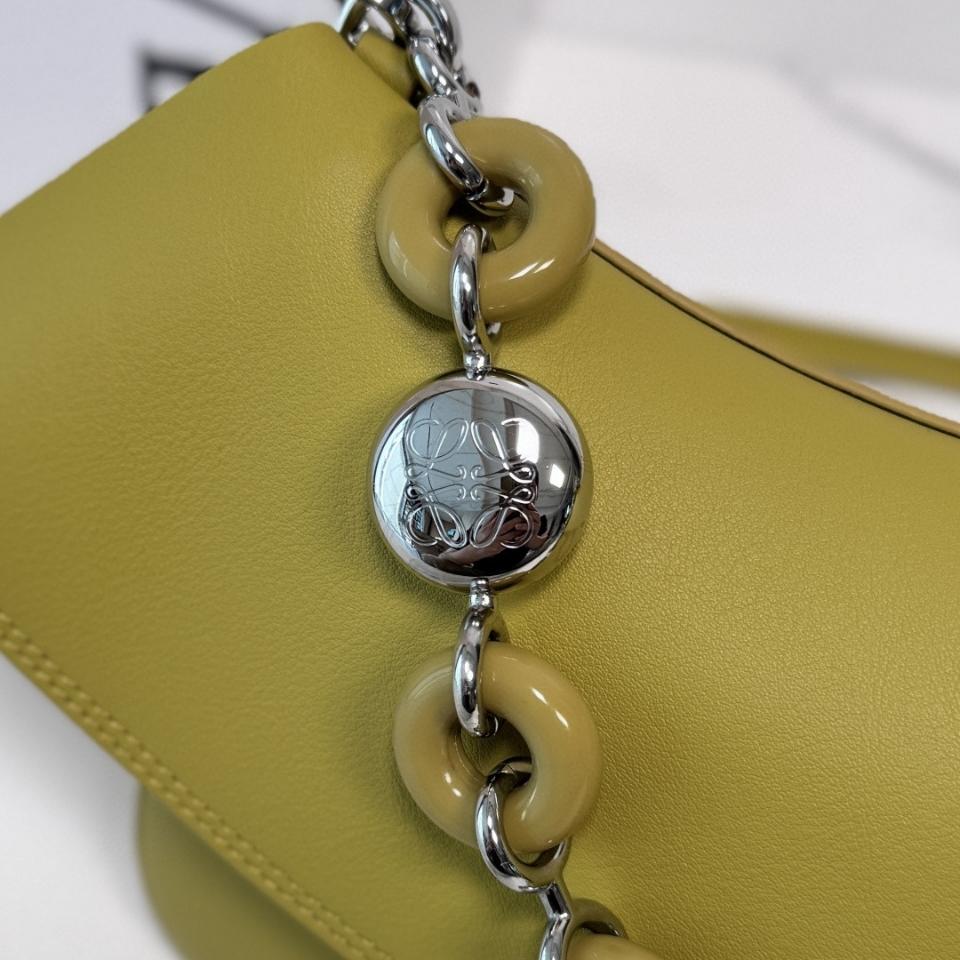 Loewe Medium Ola bag in smooth calfskin Ginger AP22P22X07 26*18*13 012518-duoc-ban-tai-Hvip Bags and Accessories