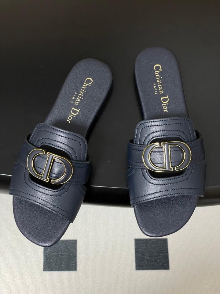 DIOR 30 Montaigne Slide
Navy blue Calfskin
 KCO373CFY (2)-duoc-ban-tai-Hvip Shoes and Clothes
