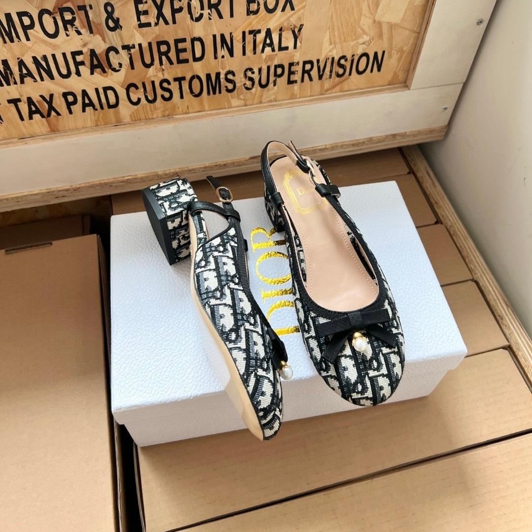 Dior Ballet Slingback PumpCotton Embroidered with Deep Blue Dior Oblique Motif-duoc-ban-tai-Hvip Shoes and Clothes