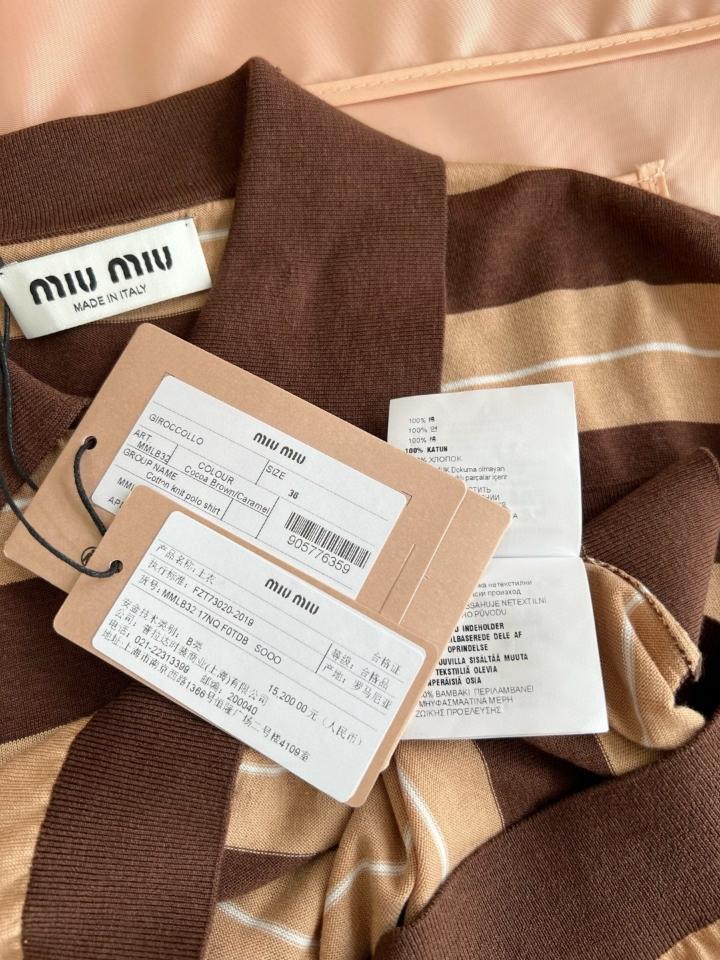 Miu Miu 
Cotton knit polo shirt MMLB32-duoc-ban-tai-Hvip Shoes and Clothes