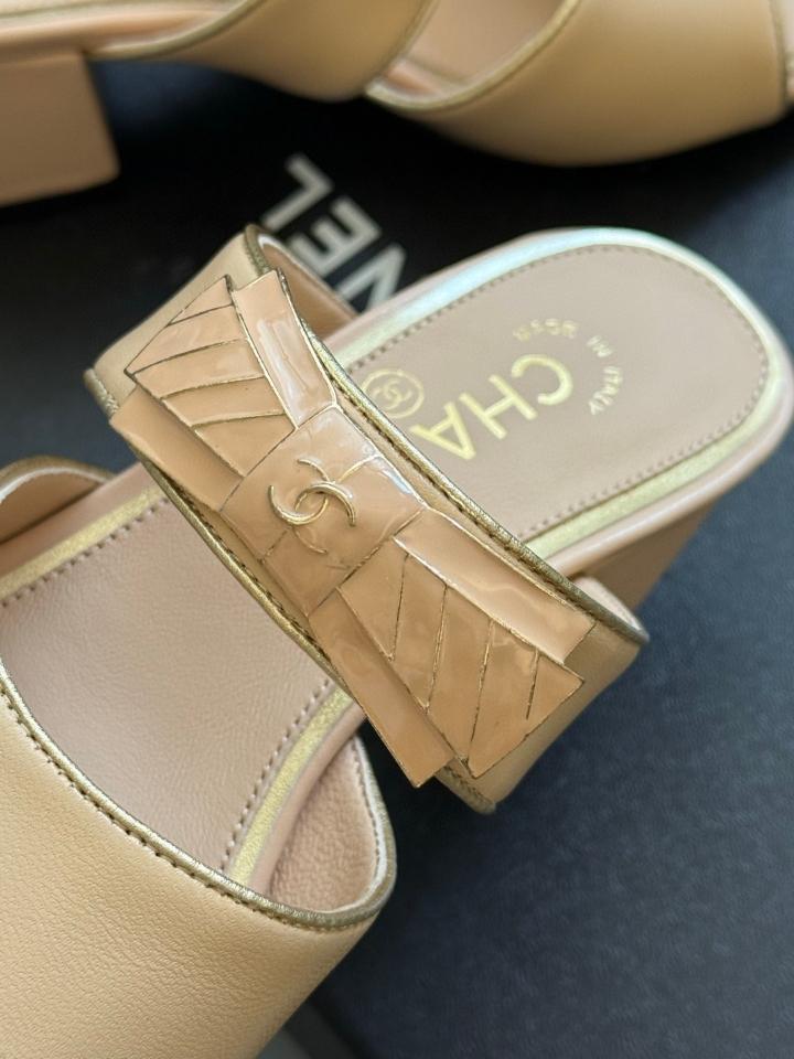 Chanel mules sandals in beige leather(1)-duoc-ban-tai-Hvip Shoes and Clothes