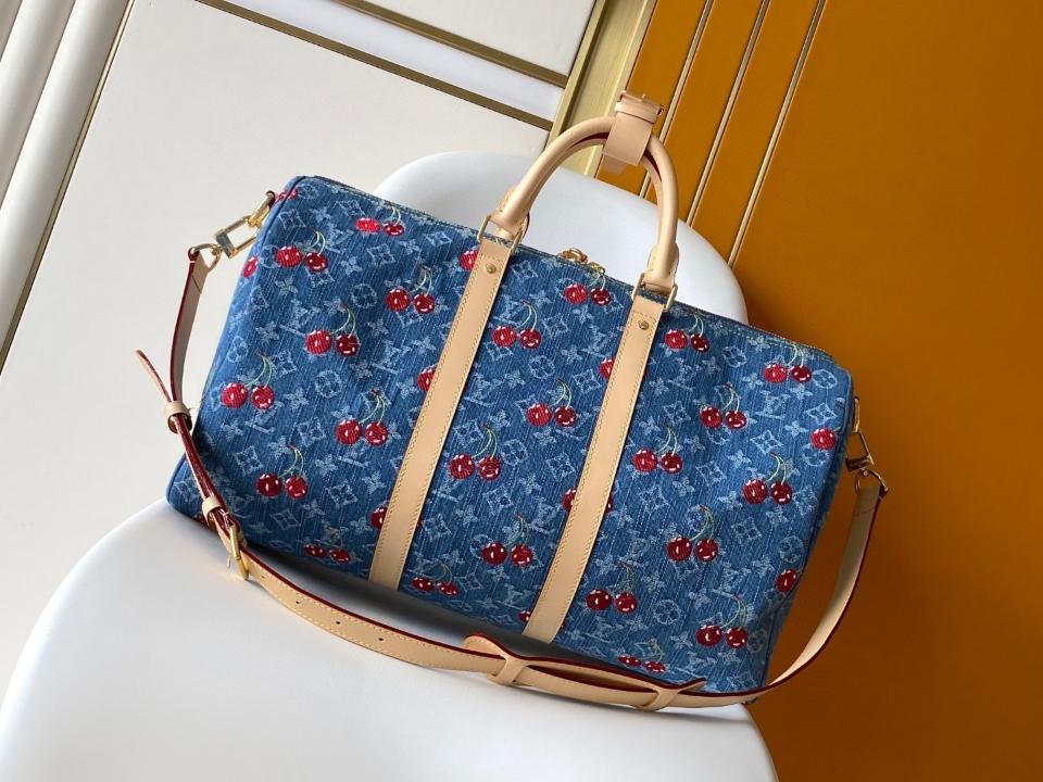 Louis Vuitton M13875
Túi Keepall Bandoulière 45 LV x TM


27 x 20 x 45 Lv1-duoc-ban-tai-Hvip Bags and Accessories