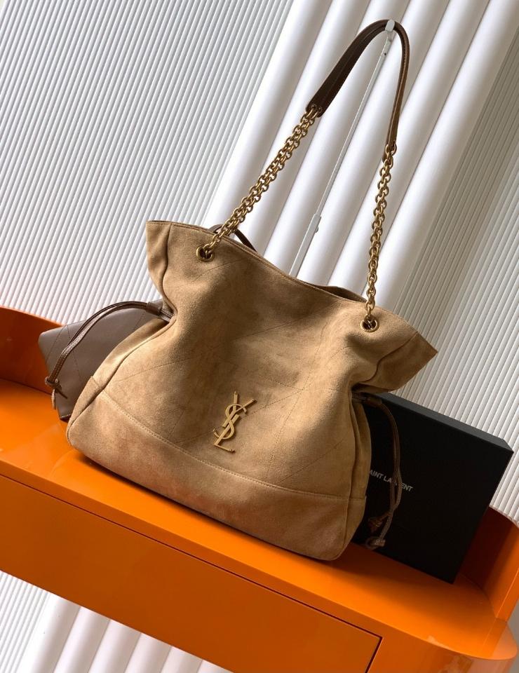 Saint Laurent Ysl JAMIE shopping in suede
GOLDEN LEAF 809824 35x35×10cm (1)-duoc-ban-tai-Hvip Bags and Accessories