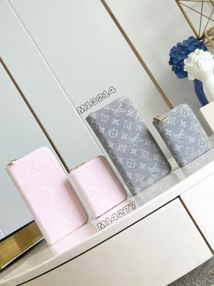 Louis Vuitton M14277
Ví Zippy Coin Monogram Denim  pink-duoc-ban-tai-Hvip Bags and Accessories