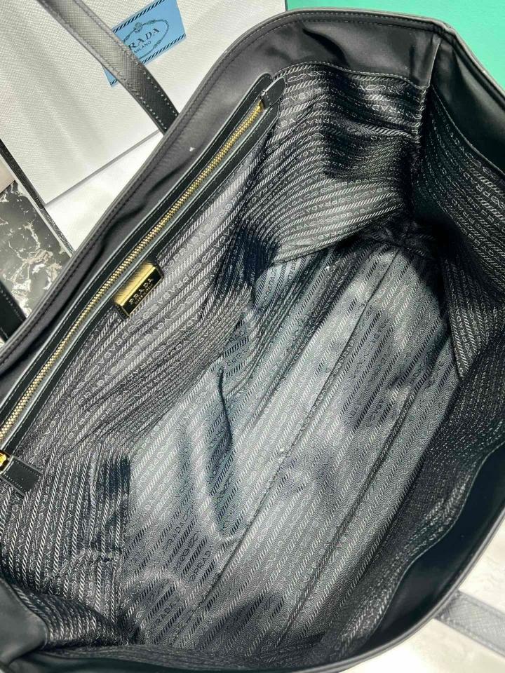 Prada Re-Edition 1978 large Re-Nylon and Saffiano leather tote bag black 43x31x15cm-duoc-ban-tai-Hvip Bags and Accessories