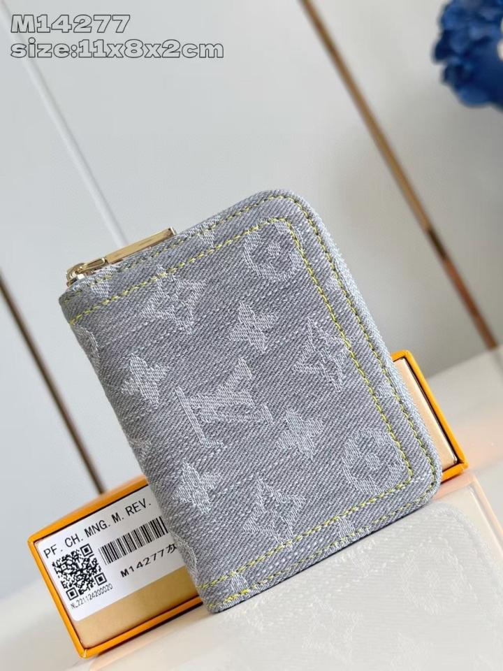 Louis Vuitton M14277
Ví Zippy Coin Monogram Denim -duoc-ban-tai-Hvip Bags and Accessories